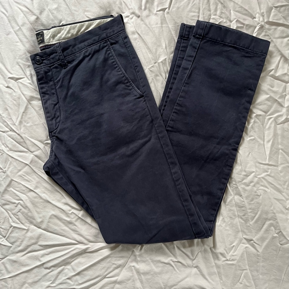 Men’s J. Crew Broken In Chinos 484 Slim Fit 32x34 Navy Blue 100% Cotton